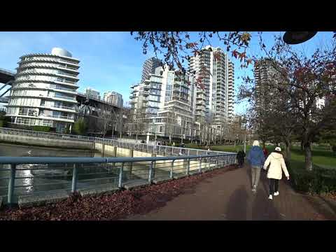 Прогулка по набережной в центре Ванкувера. Vancouver, Yaletown, Sunset Beach Park, English Bay Beach